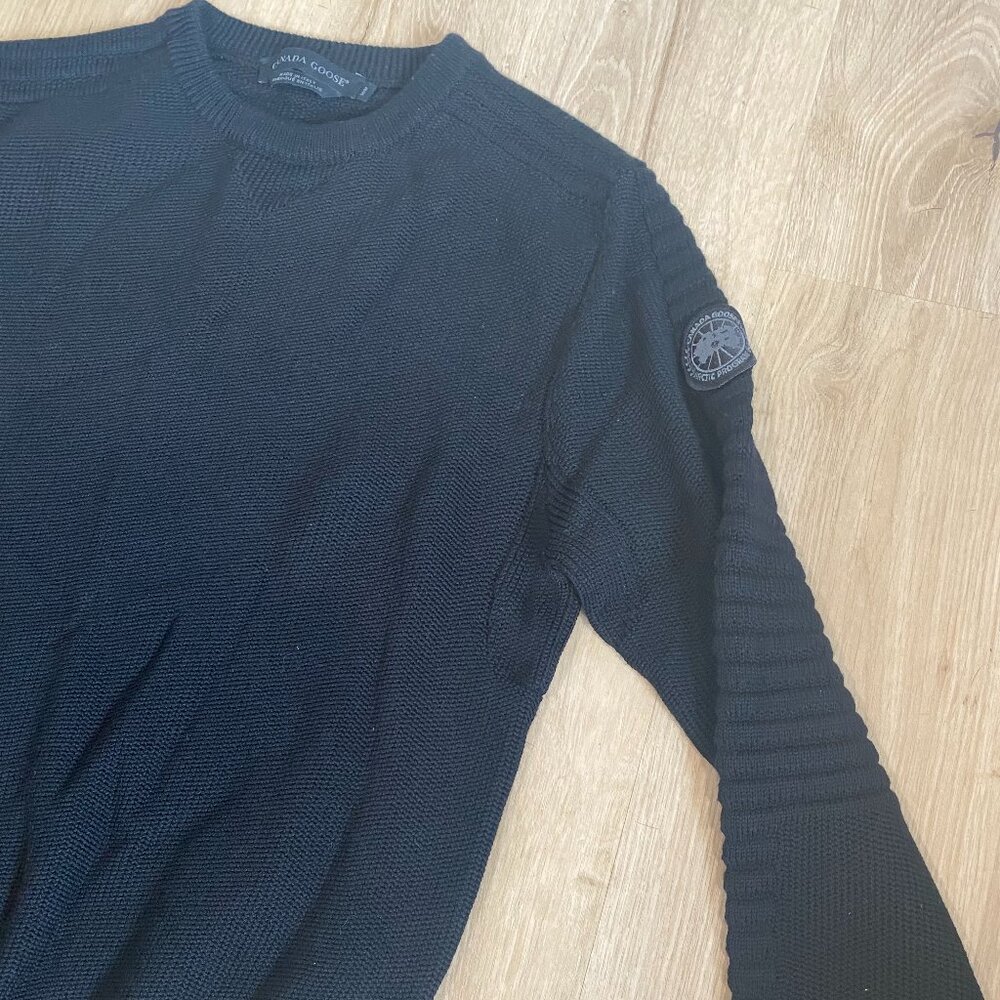 Canada Goose Black Knit Crewneck Sweater